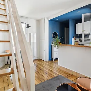  Appartement Charming Duplex In Privatestreet, Citycenter